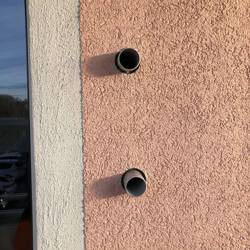Kernbohrarbeiten für maßgenaue Durchbrüche in Betonwänden